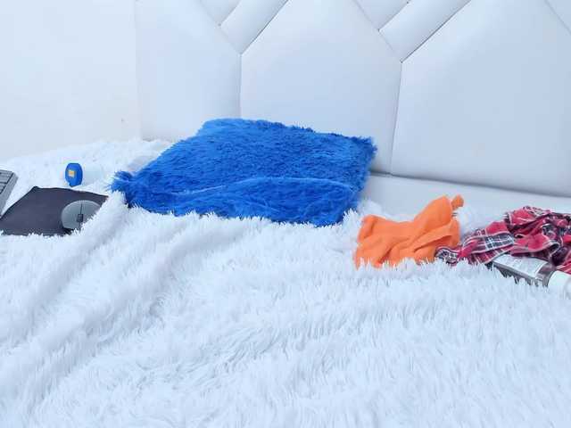 Skinny-Mature from BongaCams is Freechat