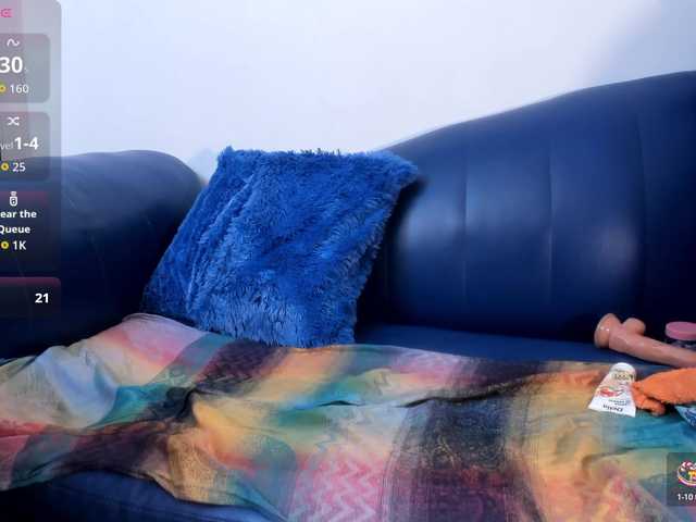 Skinny-Mature's BongaCams show and profile