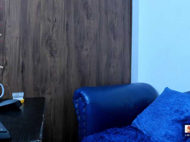 Skinny-Mature's BongaCams show and profile