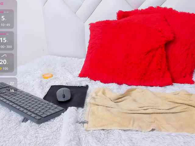 Skinny-Mature webcam