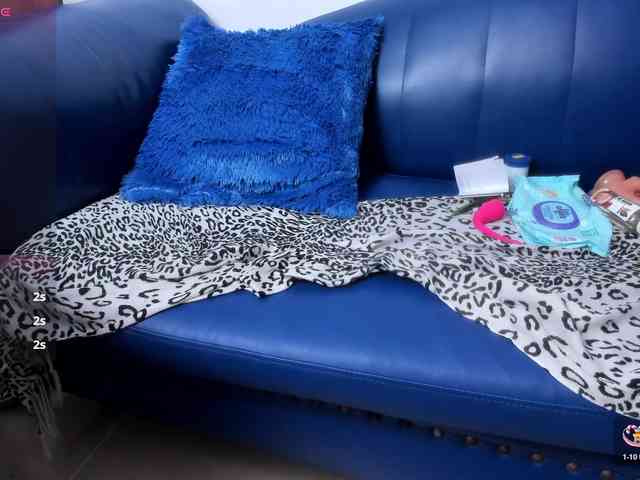 Skinny-Mature webcam