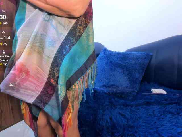 Skinny-Mature webcam