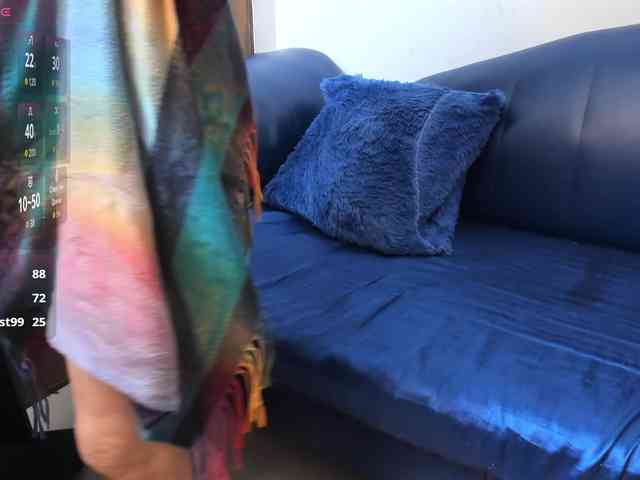 Skinny-Mature webcam