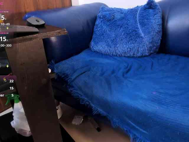 Skinny-Mature webcam