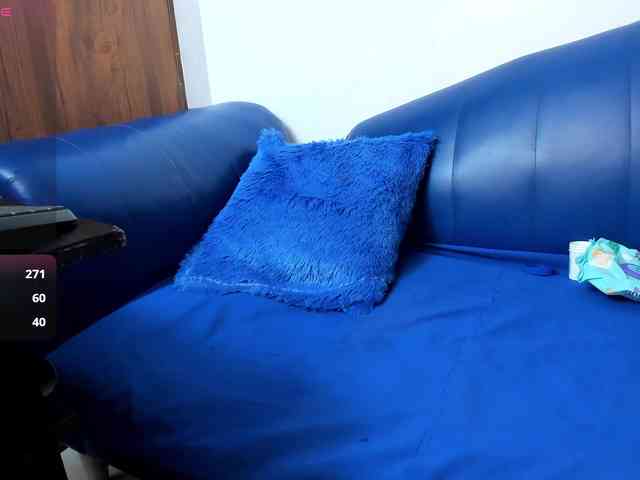 Skinny-Mature webcam