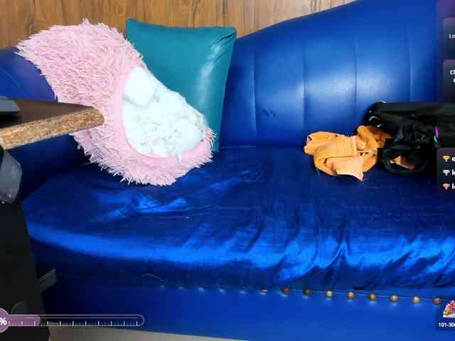 Skinny-Mature webcam