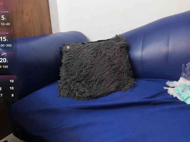 Skinny-Mature webcam