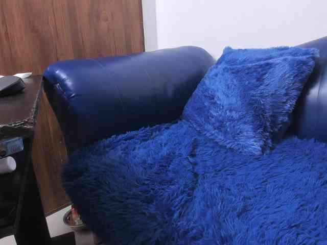 Skinny-Mature webcam