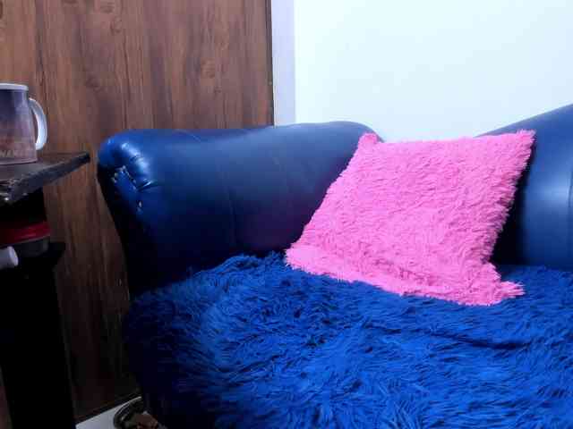 Skinny-Mature Skinny-Mature