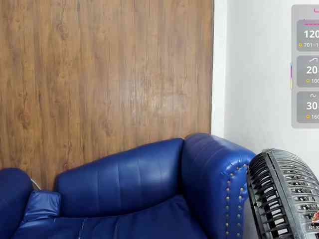 Skinny-Mature webcam