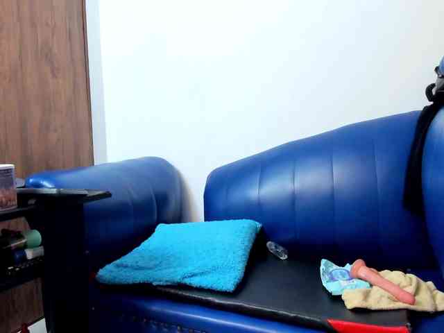 Skinny-Mature Skinny-Mature