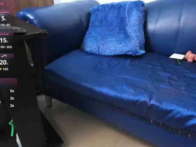 Skinny-Mature webcam