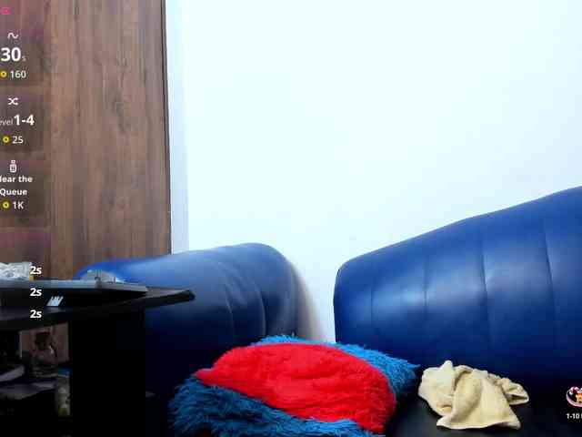 Skinny-Mature webcam