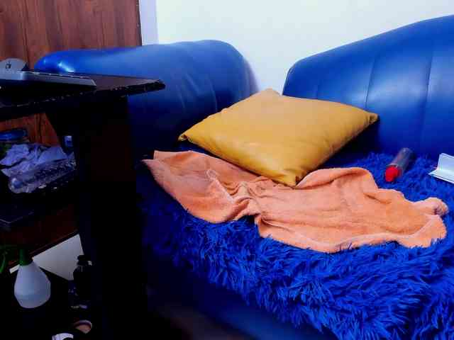 Skinny-Mature Skinny-Mature