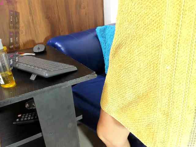 Skinny-Mature Skinny-Mature