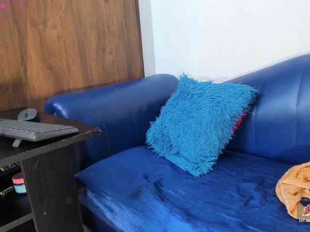 Skinny-Mature Skinny-Mature