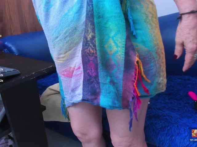 Skinny-Mature webcam