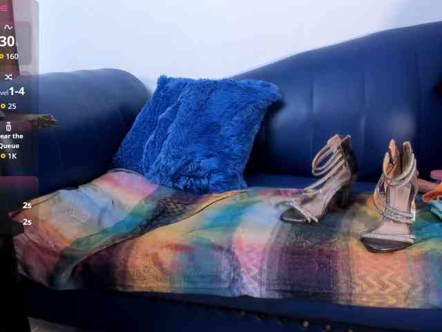 Skinny-Mature webcam