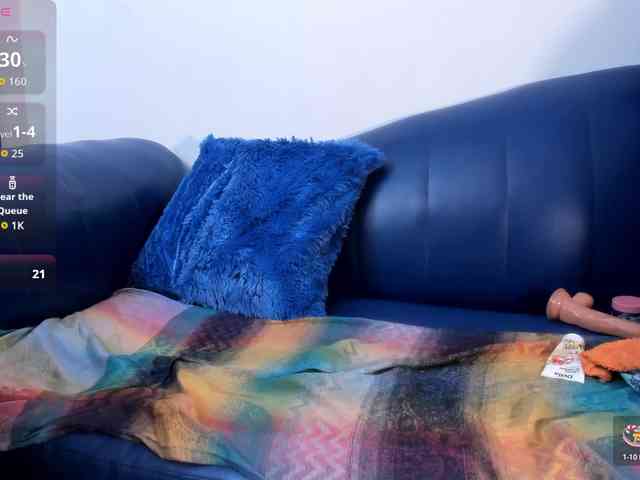 Skinny-Mature webcam