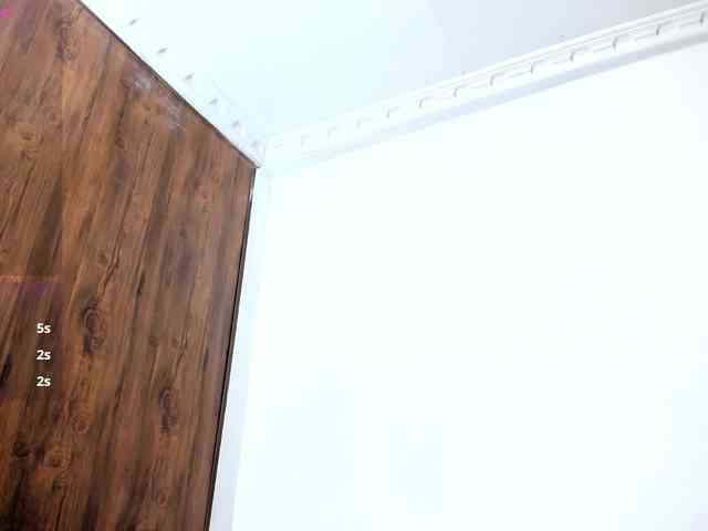 Skinny-Mature webcam