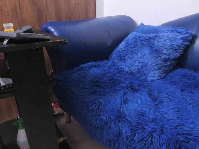 Skinny-Mature webcam