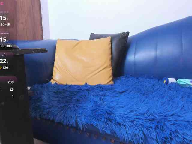 Skinny-Mature webcam