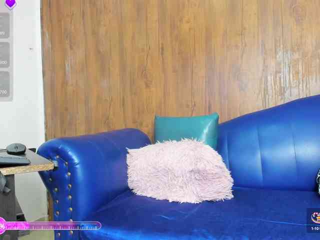 Skinny-Mature webcam