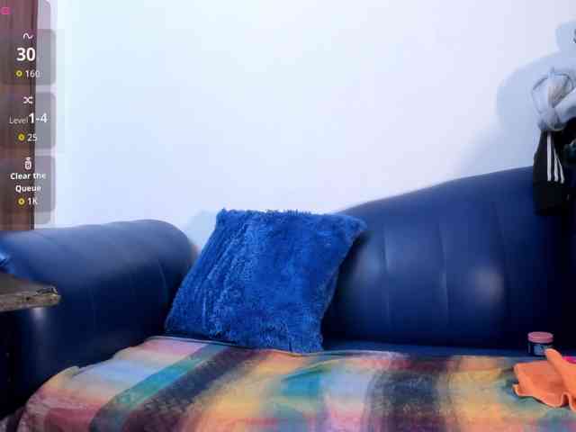 Skinny-Mature webcam