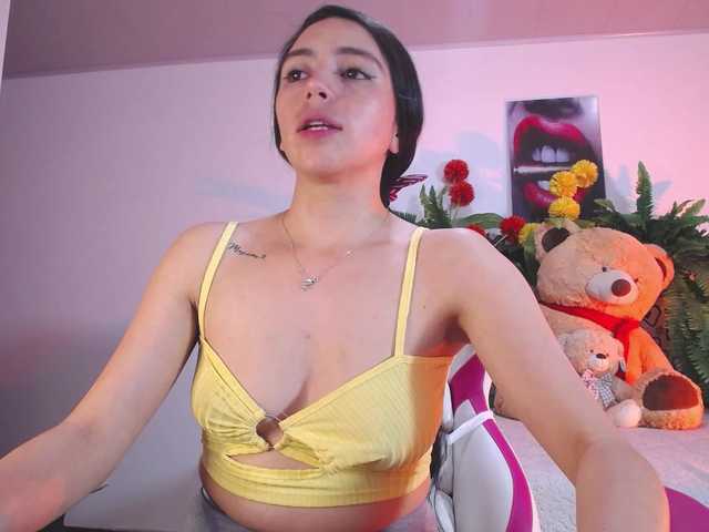 likaalittle's BongaCams show and profile