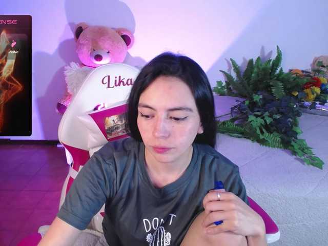 likaalittle's BongaCams show and profile