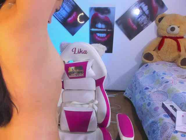 likaalittle webcam