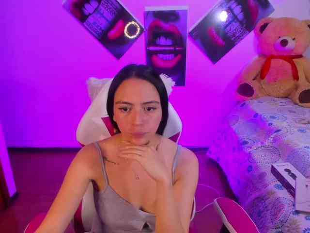 likaalittle webcam