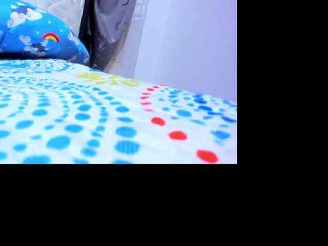 likaalittle webcam