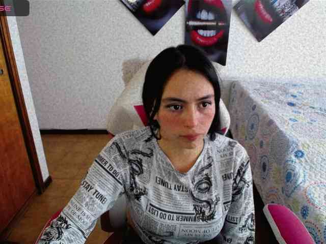 likaalittle webcam