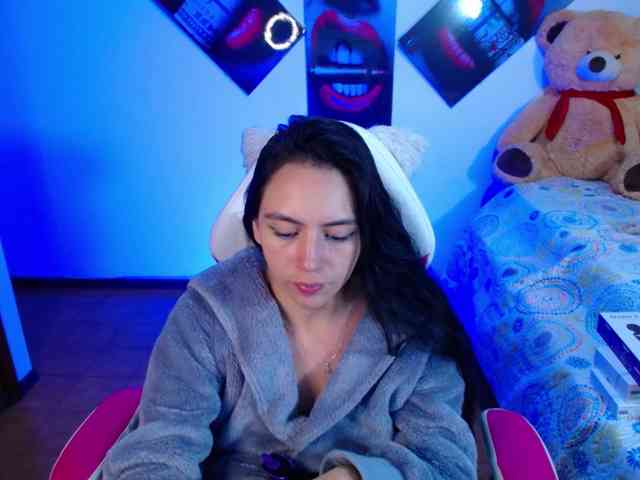 likaalittle webcam