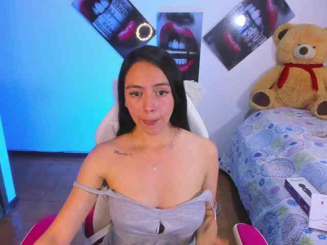 likaalittle webcam