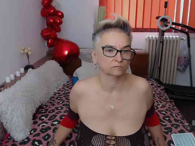 MilfDolores Live Webcam on BongaCams MilfDolores Live Webcam on BongaCams