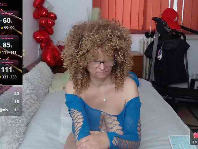 MilfDolores webcam