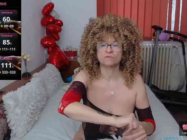 MilfDolores webcam