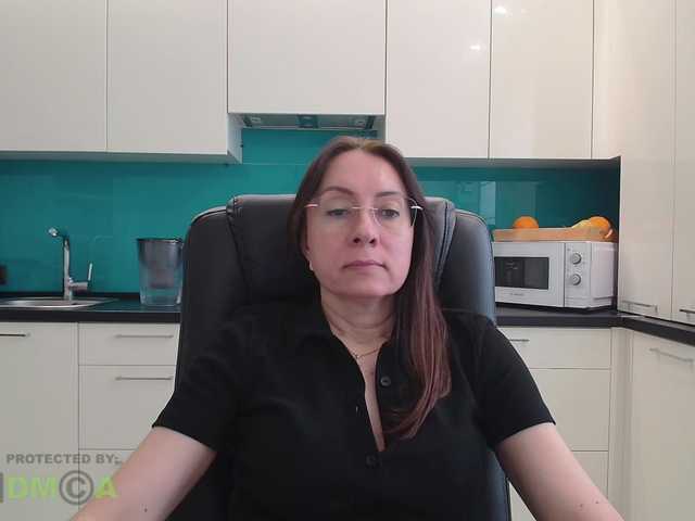 dulcesiomar8's BongaCams show and profile