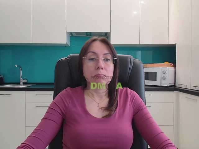 dulcesiomar8's BongaCams show and profile