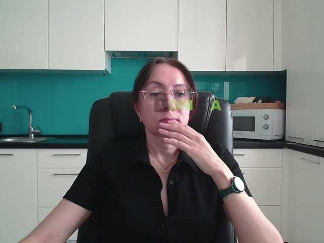 dulcesiomar8's BongaCams show and profile