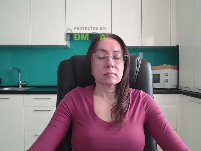 dulcesiomar8 from BongaCams