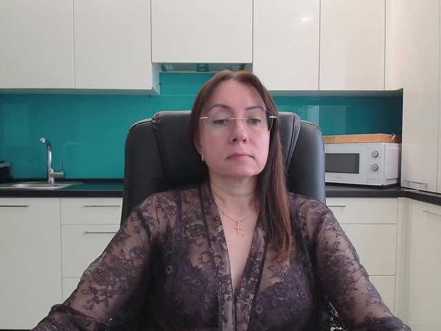 dulcesiomar8's BongaCams show and profile