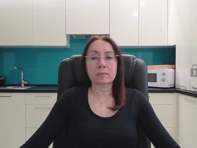 dulcesiomar8's BongaCams show and profile