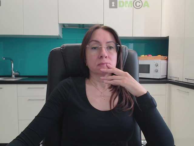 dulcesiomar8's BongaCams show and profile