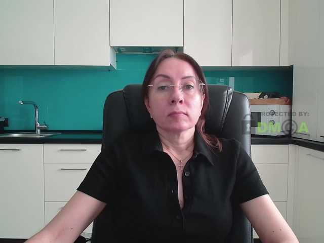 dulcesiomar8's BongaCams show and profile