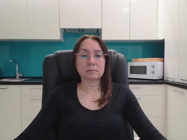 dulcesiomar8's BongaCams show and profile