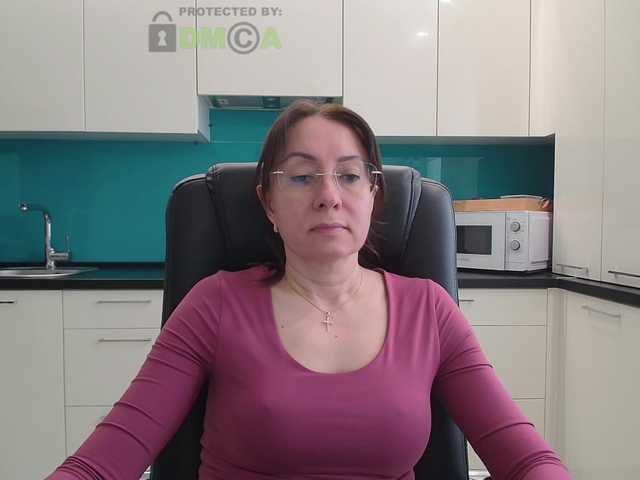 dulcesiomar8's BongaCams show and profile