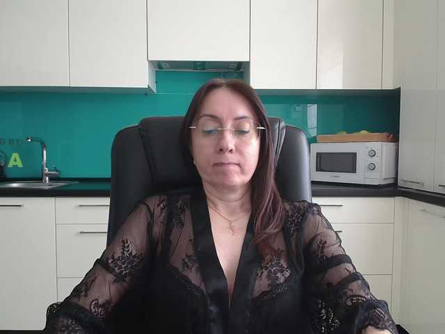 dulcesiomar8's BongaCams show and profile